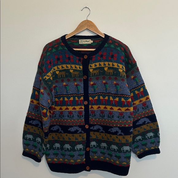 L.L. Bean Sweaters - Vintage LL Bean Wool Cardigan Sweater Animals Flowers Colorful Size Large